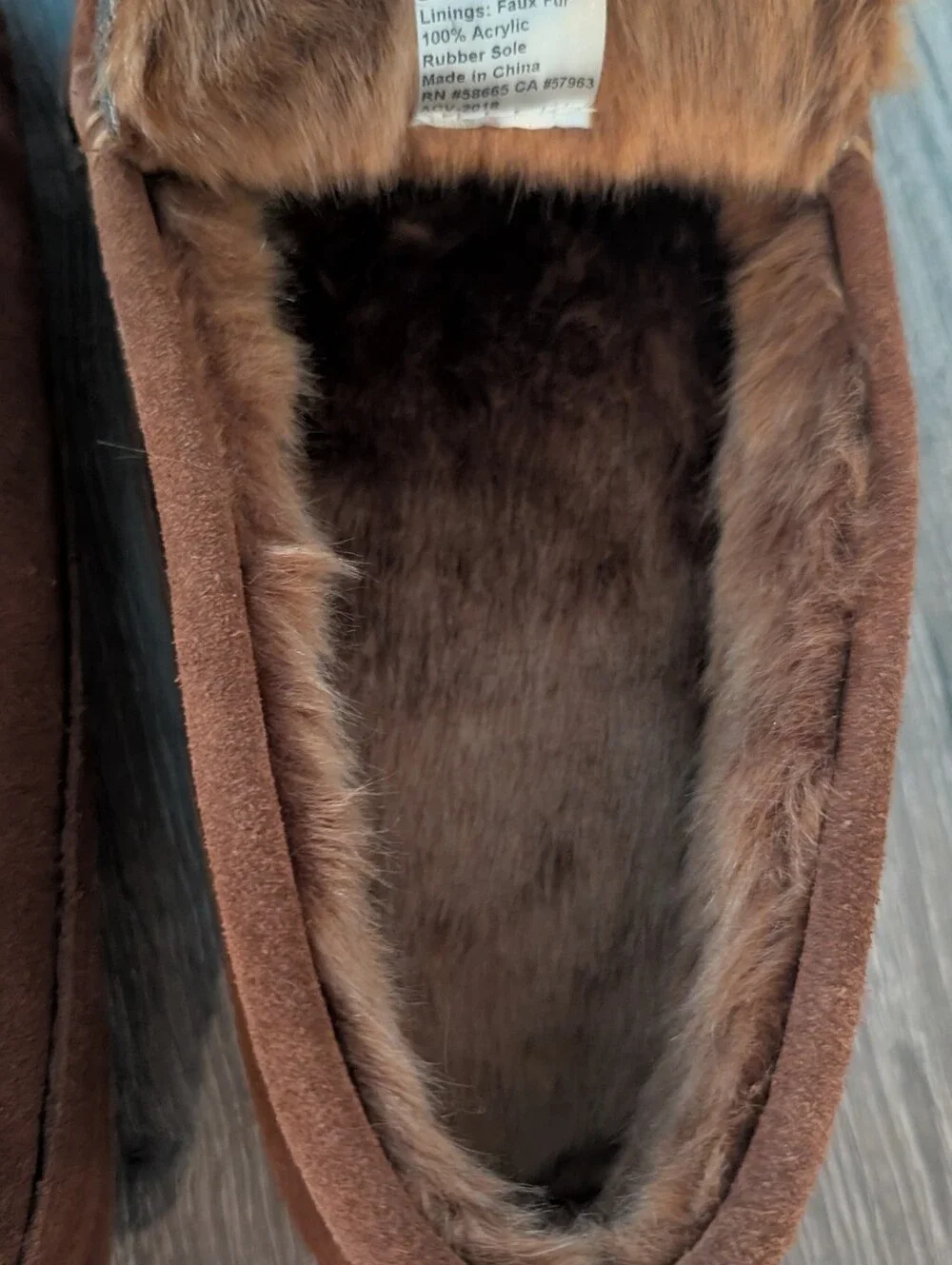 1901 Mens Faux Fur Lined Loafer Slippers NWOT Size 12